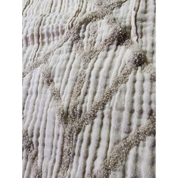 URBAN OUTFITTERS Tan Gauze Stretch Boho Textured STANDARD Pillow Sham - Set of 2 - Picture 4 of 10